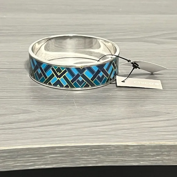 NTW Chico's Silver and Enamel Bangle Bracelet with Chevron Design - Picture 3 of 10